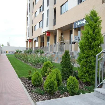 Aparthotel Encasa-2