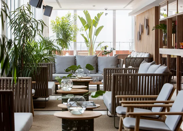 5 sterren hotel: Me Madrid Reina Victoria By Melia