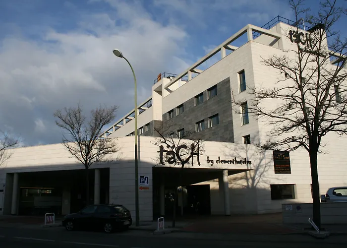 Resort: Tach Madrid Airport