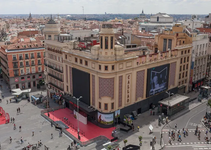 Hostal Josefina-Gran Via