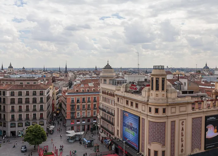 Hostal Josefina-Gran Via