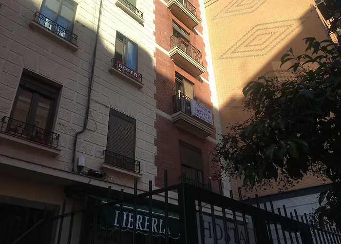  Hostal Rofer