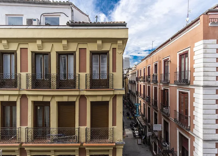 Hotel con vistas: Hostal Rincón de Sol - Centro Madrid - Self Checkin
