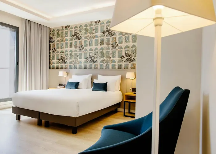  Motel One Madrid-Plaza De Espana